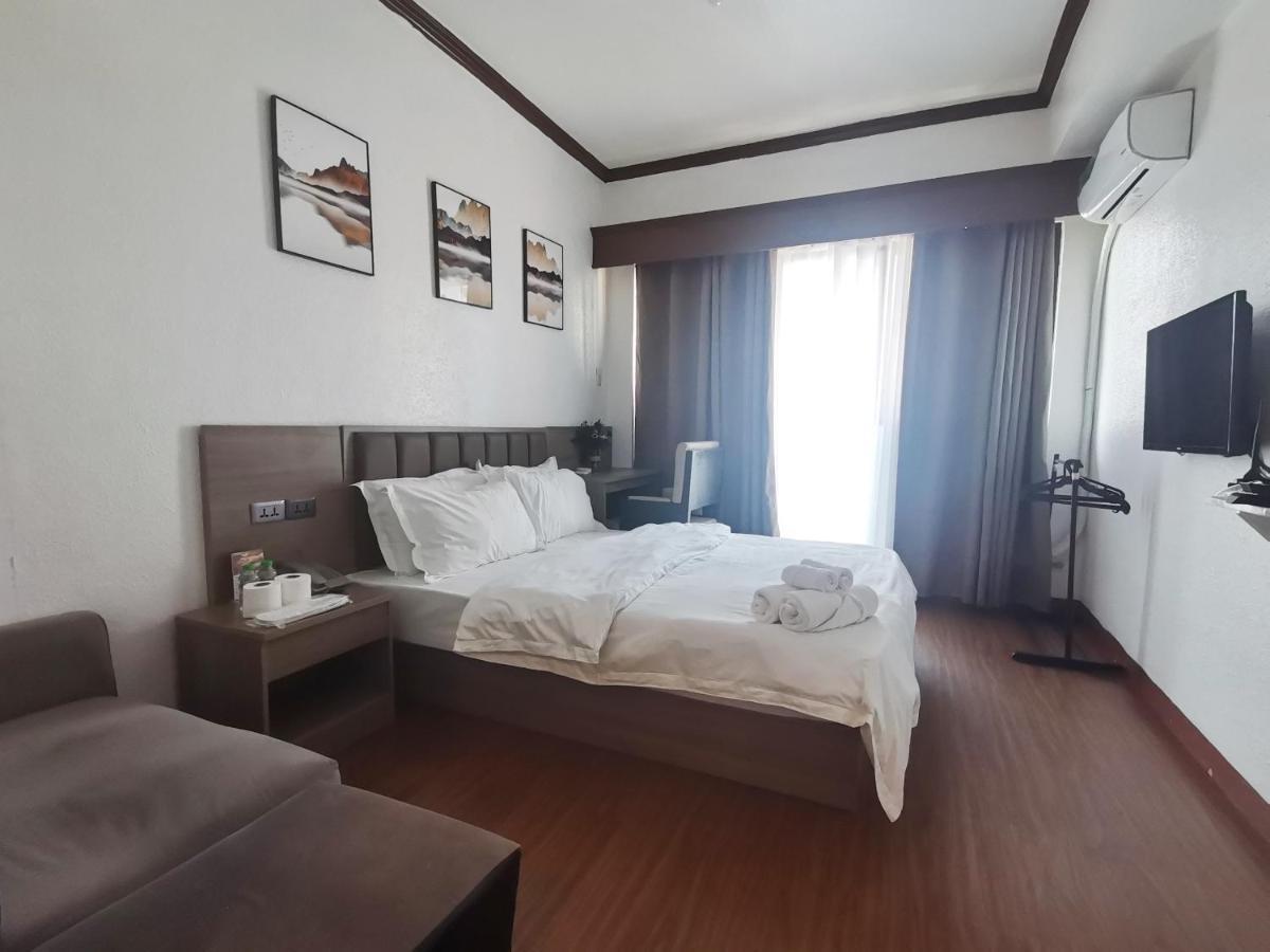 Passion Makati Aparthotel Makati City Eksteriør bilde