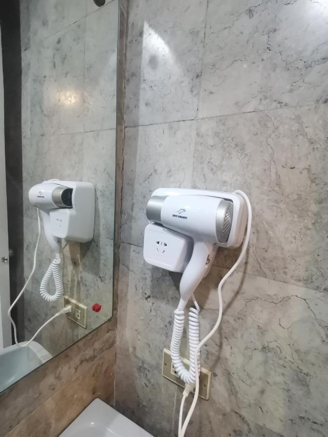 Passion Makati Aparthotel Makati City Eksteriør bilde